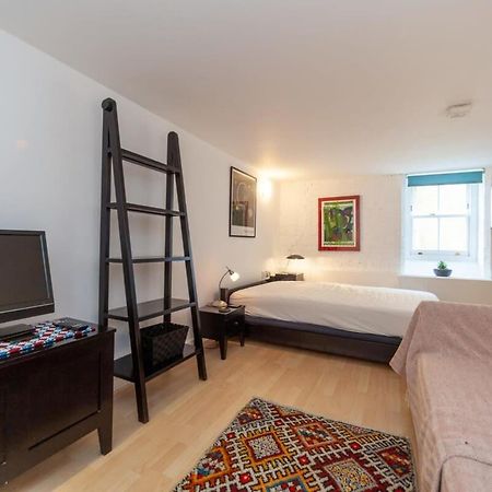 Charming 1 Bedroom Apartment In Old School House ロンドン エクステリア 写真