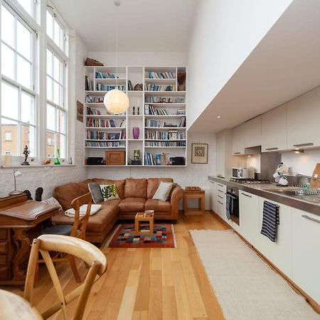 Charming 1 Bedroom Apartment In Old School House ロンドン エクステリア 写真