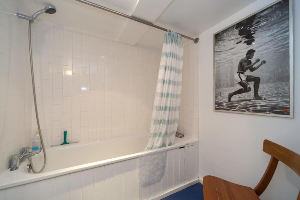 Charming 1 Bedroom Apartment In Old School House ロンドン エクステリア 写真