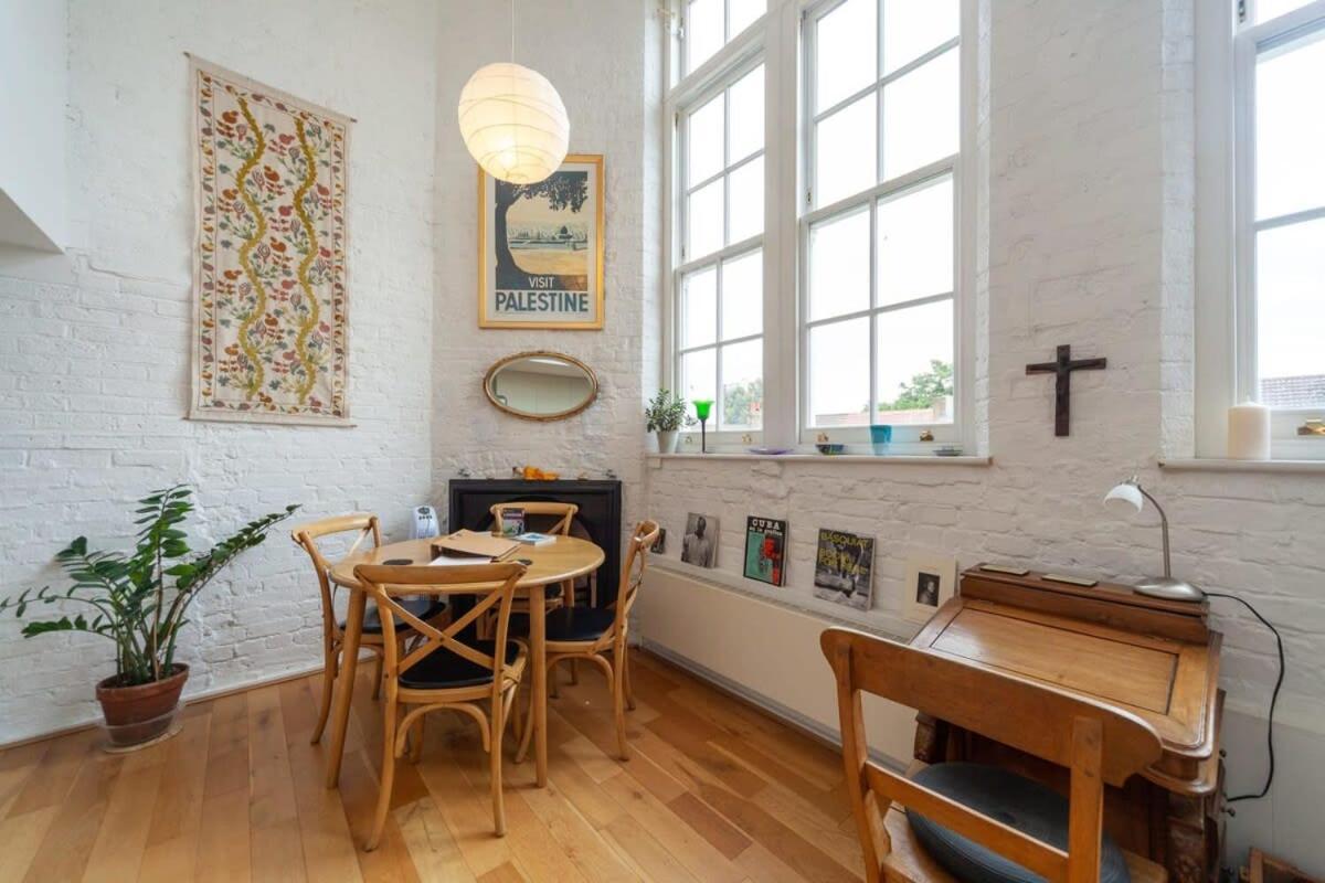 Charming 1 Bedroom Apartment In Old School House ロンドン エクステリア 写真