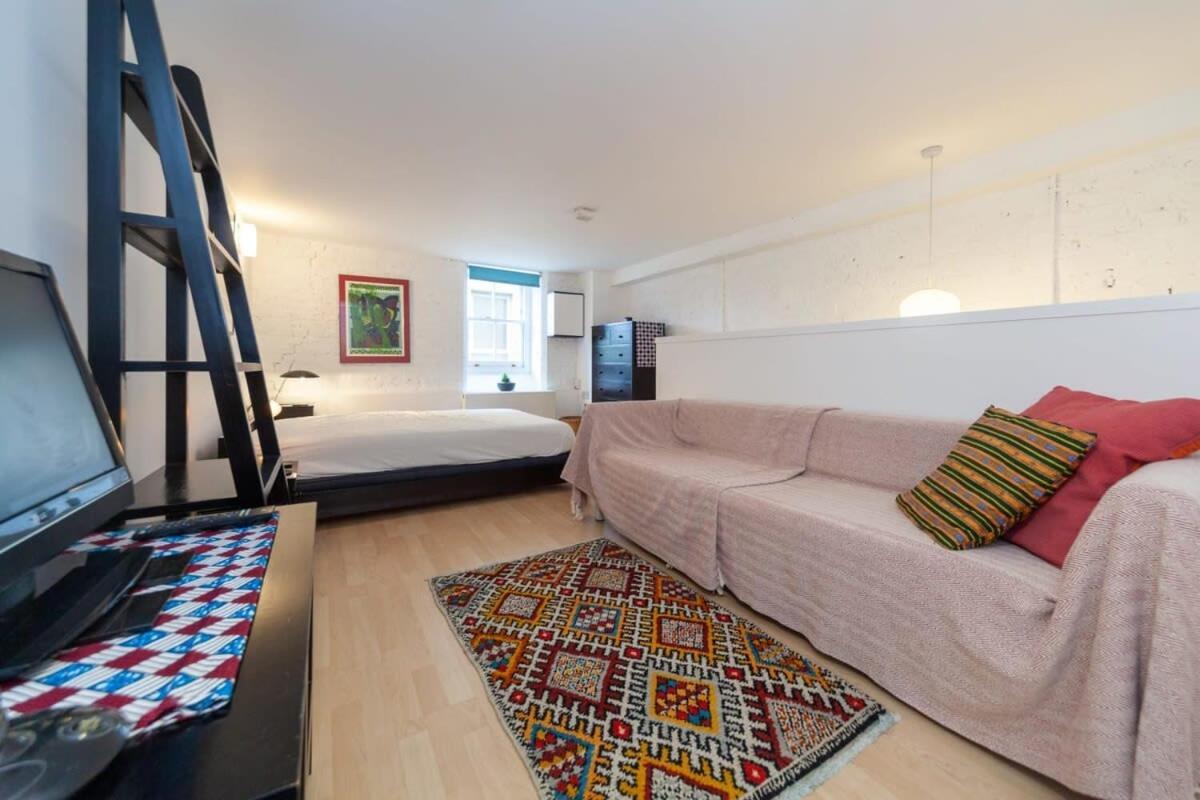 Charming 1 Bedroom Apartment In Old School House ロンドン エクステリア 写真