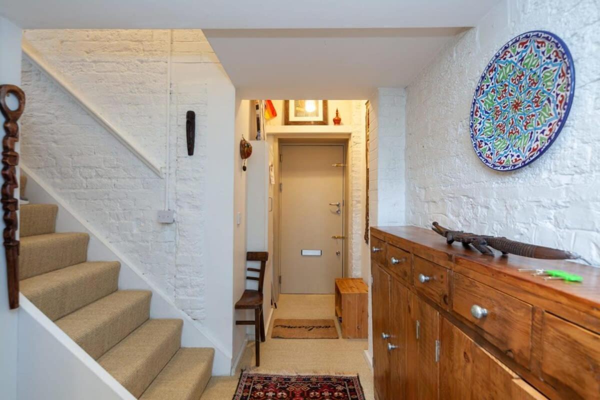 Charming 1 Bedroom Apartment In Old School House ロンドン エクステリア 写真